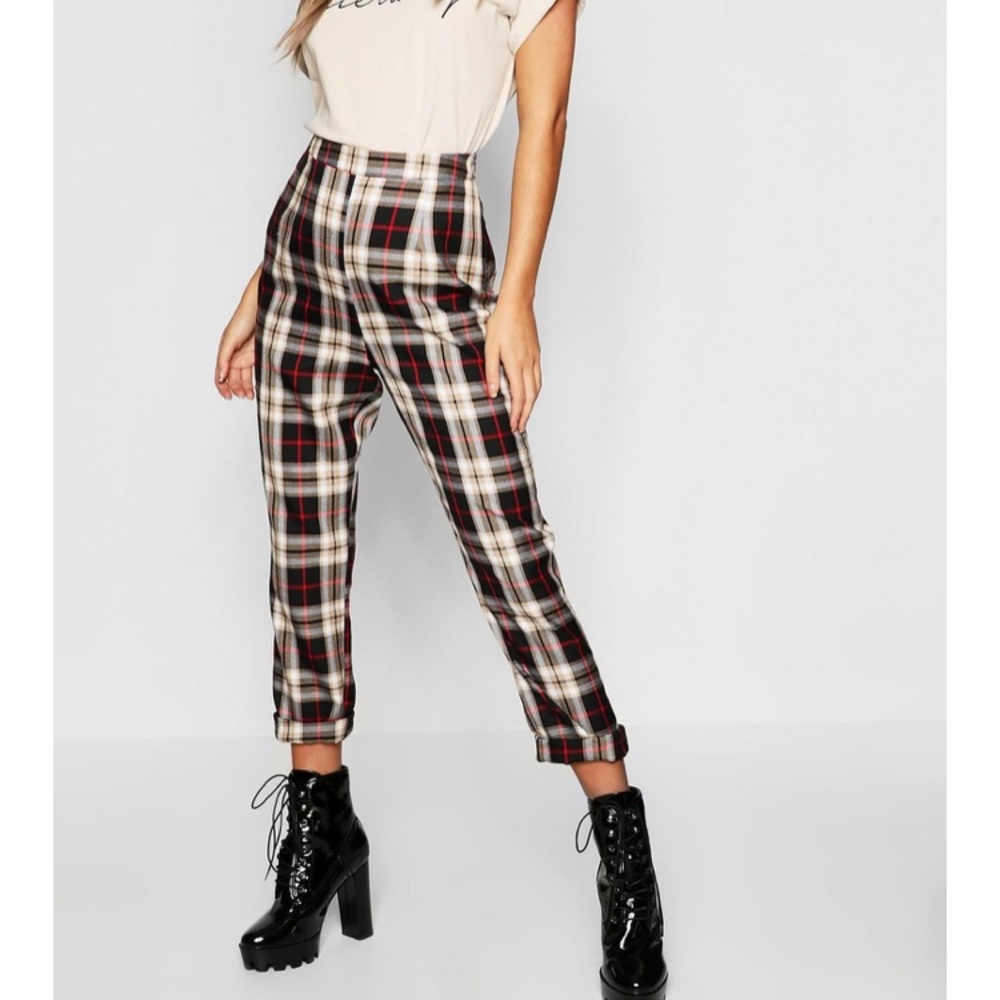 Boohoo Plaid Pants